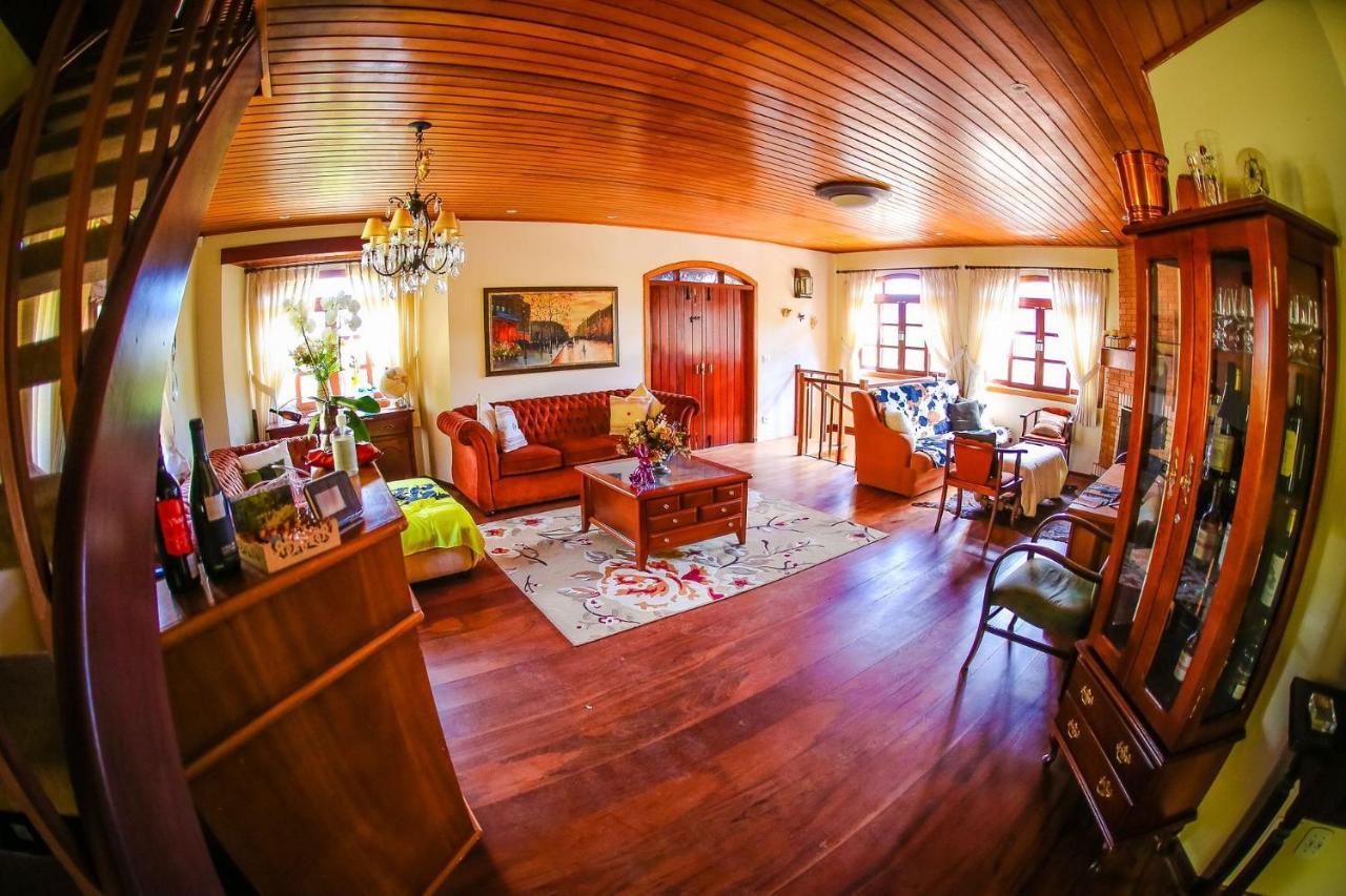 Mansao Austriaca Guesthouse Campos do Jordao Ngoại thất bức ảnh